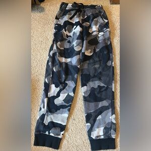 Bike boys sweatpants - size large